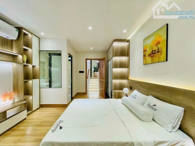 Chủ định cư nước ngoài bán gấp! Nguyễn Văn Khối, P8, Q.Gò Vấp. Giá 3tỷ280tr. DT: 80m2. SHR - 8