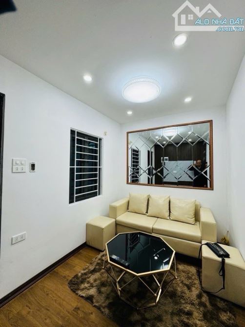 BÁN NHÀ TẬP THỂ PHỐ 8/3 - TẦNG 4, FULL NỘI THẤT, CHỈ 3.5 TỶ - 8