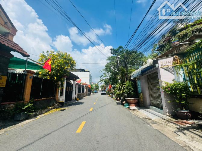 Bán đất đường 6 phường Tân Mai (Tân Tiến cũ) cách  Phan Trung 50m sổ hồng 188m2 giá 8.5 tỷ - 8