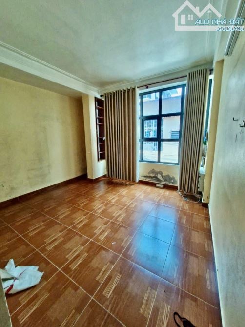 Bán nhà Phú Diễn 4 tầng ô tô tránh đỗ trước cửa lô góc 2 thoáng chỉ hơn 7 tỷ - 8