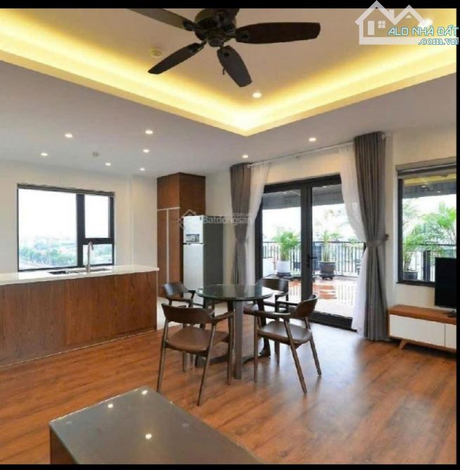 139.x Tỷ/ 205 M2 / 8 Tầng/ 7 Mt/ View Hồ tây/ đường 8m - 8