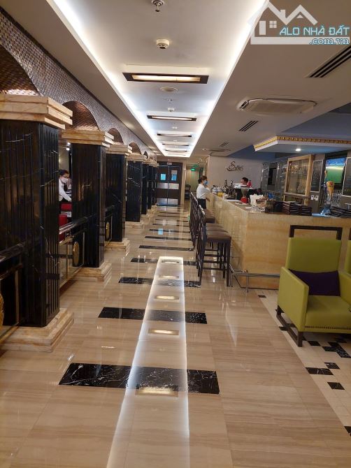 Bán khách sạn 5 sao phố Cổ Hoàn Kiếm Đẳng Cấp, Hầm, Kinh doanh đỉnh, DT 340m² Giá 331 tỷ