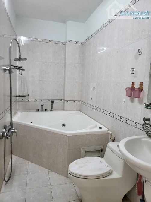Cho Thuê Nhà nguyên căn Mặt Tiền KDC Bảo Châu, Phường 16, Quận 8 - 9
