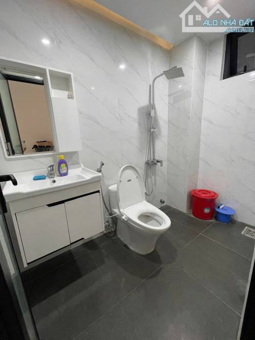 📌  Bán nhà 3 tầng Xây mới mặt tiền Đặng Huy Trứ , Tp Huế giá 5.35 tỷ - 9