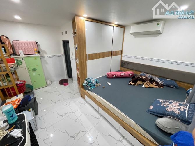 VÀI BƯỚC RA TÔ HIỆU, 64m² nhà vuông đẹp 4x16, chỉ nhỉnh 5 tỷ