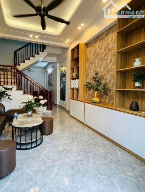 H.iế.m #Minh_Khai, lô góc 2 thoáng, ngõ thông, kinh doanh online, 35m2, hơn 5 tỷ