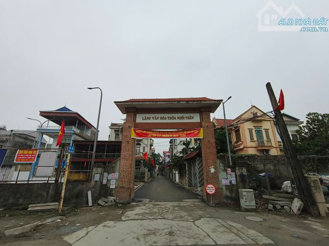 02 LÔ ĐẤT ĐẸP GIÁ F0 CỔ LOA 64M 30M RA HỒ ĐIỀU HÒA + NHÀ VĂN HÓA