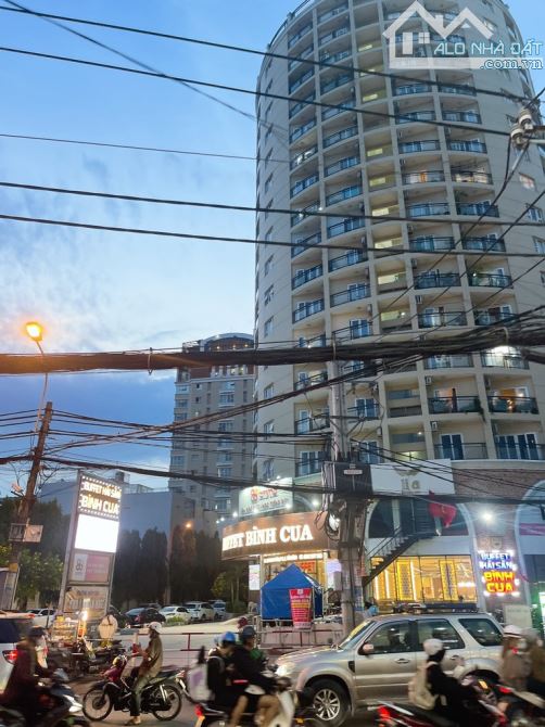 Bán nhà mặt tiền 2 tầng dt 4.5x25m, Tân Trụ, Phường 15, quận Tân Bình, giá nhỉnh 14 tỷ TL