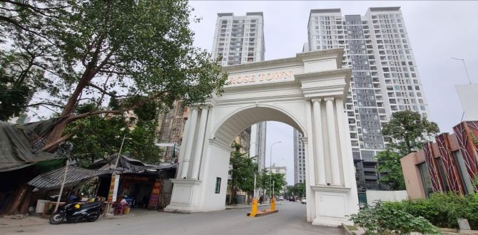 Liền Kề -Rose Tower-Ngọc Hồi-124m2 ,xây 4 tầng, mặt tiền 6.5m .Giá thương lượng
