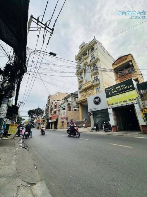 🔥GIẢM CHÀO 2 TỶ🔥 - BÁN G.Ấ P - MẶT TIỀN - PHAN VĂN TRỊ - 💥180M2💥- NGANG 6.5M - 22.x TỶ