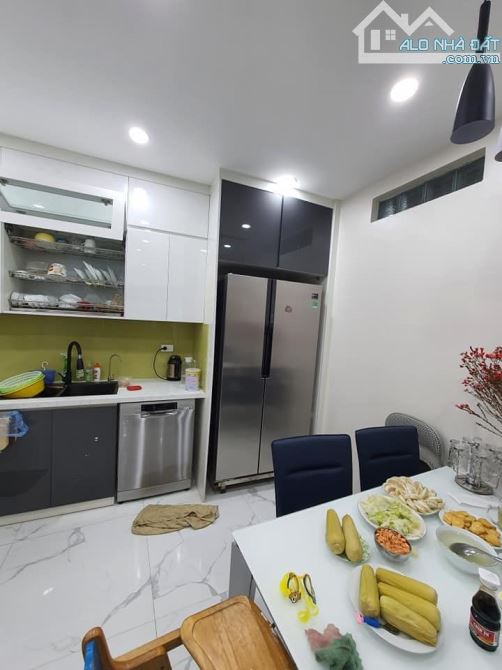 Bán nhà Phố Ngô Thì Nhậm , Hà Đông DT 45m2, Thoáng