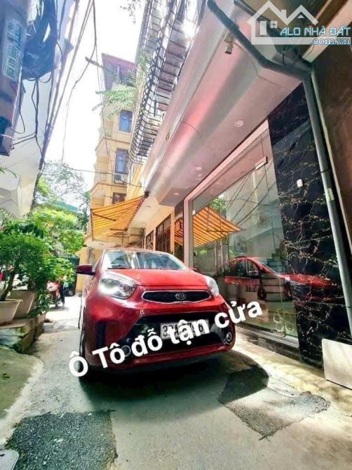Quá hiếm nhà Trung Tâm quận Đống Đa. Ôtô đỗ cửa Kinh Doanh 46m Giá 11.5 tỷ .