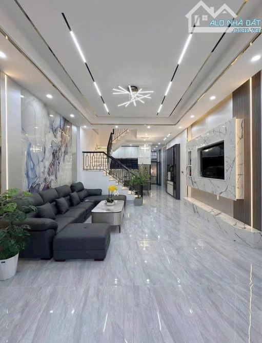 NHÀ SIÊU ĐẸP GIÁ 2 TỶ 650 ĐƯỜNG NGUYỄN KIỆM, PHÚ NHUẬN, SỔ HỒNG RIÊNG, DT 61,5M2