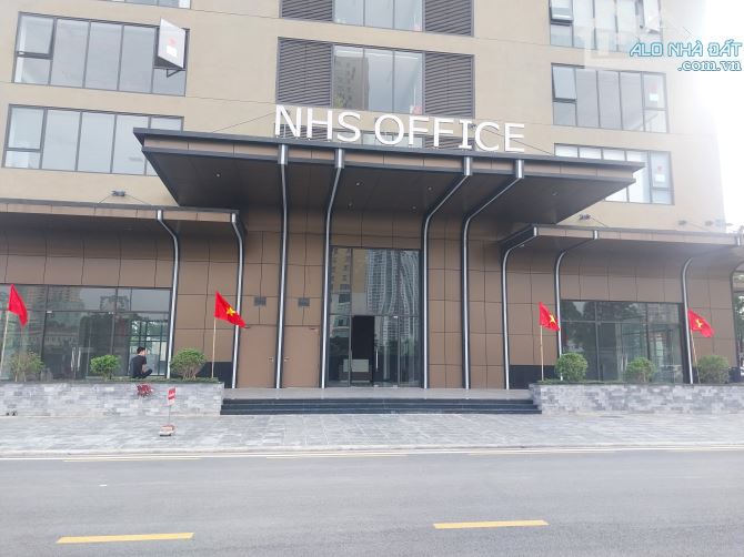 Chung cư cao cấp NHS Tố Hữu- View Hồ Trung Văn, nhà mới, 90m, 3 ngủ, 2 vệ sinh, giá tốt .