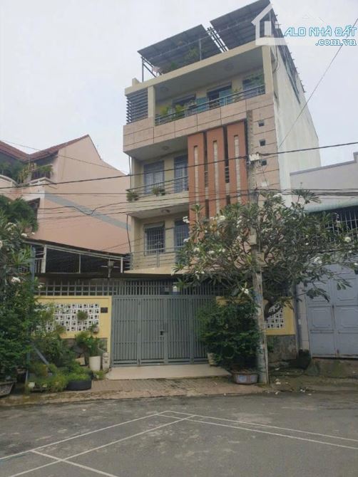 Bán nhà liền kề nội bộ Cao Lỗ Phường 4 Quận 8. Nhà vuông vức, dân cư đông đúc, an ninh gần