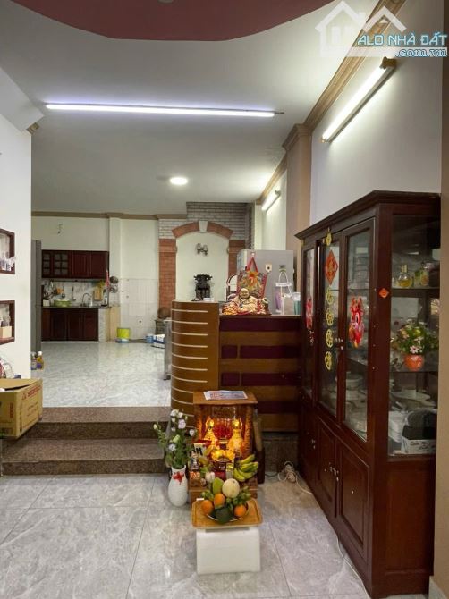Bán biệt thự KDC Đồng Diều Phường 4 Quận 8. Nhà làm thêm sân thượng nuôi yên thu nhập 400t