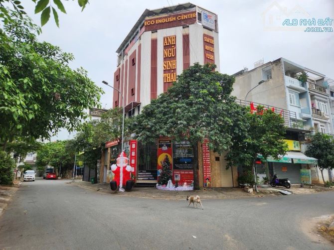 Bán toà nhà văn phòng phường tân thuận tây, quận 7 giá 22,x tỷ