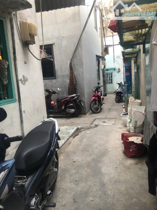 NHÀ NHỎ LŨY BÁN BÍCH 5,9X3,6 2 TẦNG- NGAY SAU LƯNG CHUNG CƯ CARILLON 5 - 1 TỶ 9