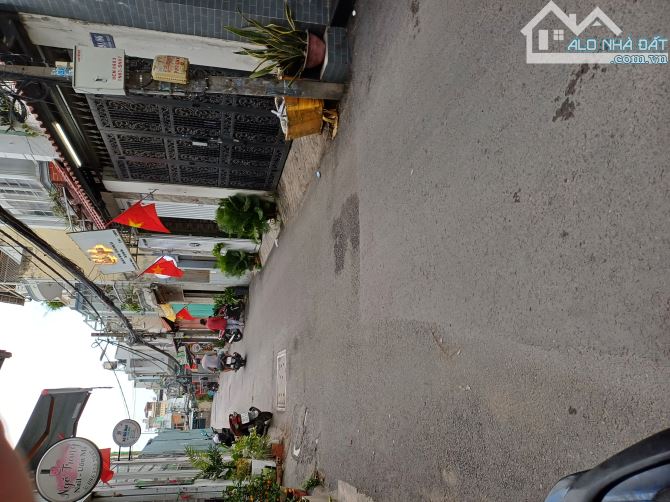 KHU BIỆT TỰ KIỀU ĐÀM 4 TẦNG  -80M2 - XE HƠI BỎ NHÀ - NỞ HẬU TÀI LỘC.NHỈNH 13 ĐỒNG
