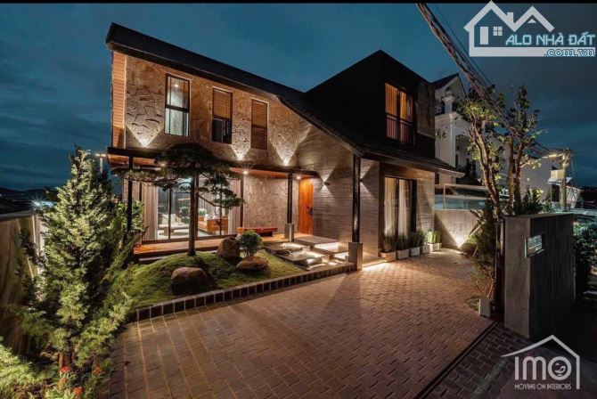 ‼️ Bán Villa thiết kế hiện đại , nội thất cao cấp, view đẹp, đã hoàn công đường Nam Hồ ĐL