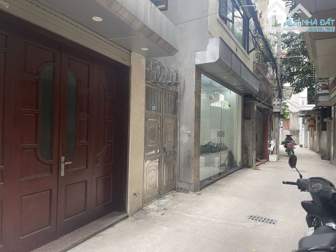 BÁN NHÀ MẶT NGÕ 3 THOÁNG 10,7 TỶ 43m 4 TẦNG MT 3,3m Ô TÔ ĐỖ CỬA XUÂN ĐỈNH BẮC TỪ LIÊM