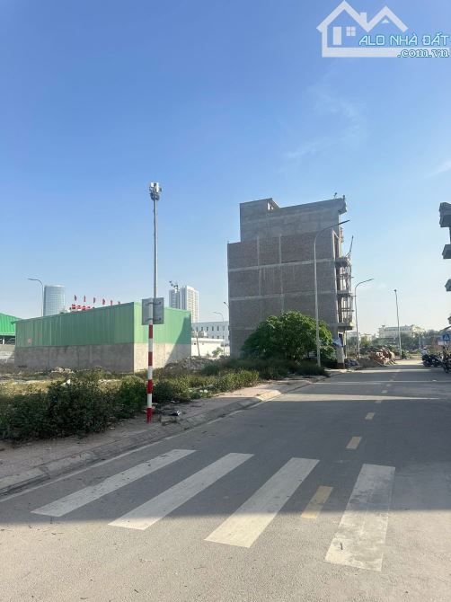Mrs Tâm Chuyên đất TĐC Kiến Thiết, Sở Dầu, Hồng Bàng, Hải Phòng. Nhiều lô- Giá từ 60tr/m2