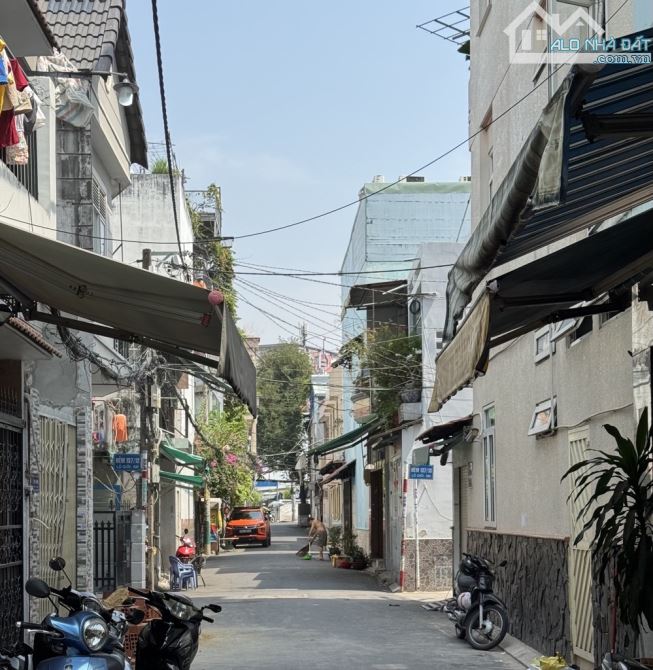 TÂN PHÚ THOẠI NGỌC HẦU HOÀ THÀNH - HẺM NHỰA THÔNG LUỸ BÁN BÍCH - NHÀ 5 TẦNG HƠN 5 TỶ. - 10