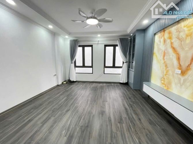Chỉ 6.6 tỷ - Nhà Mậu Lương ô tô đỗ, view hồ, thoáng mát quanh năm, full công năng! - 10