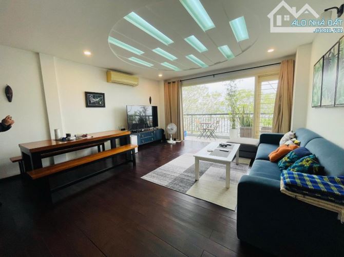 MẶT HỒ PHỐ NHẬT CHIÊU 92M 5 TẦNG  GIÁ 95 TỶ- 2 MẶT TIỀN - VIEW HỒ- ĐỈNH NÓC KỊCH TRẦN - 11