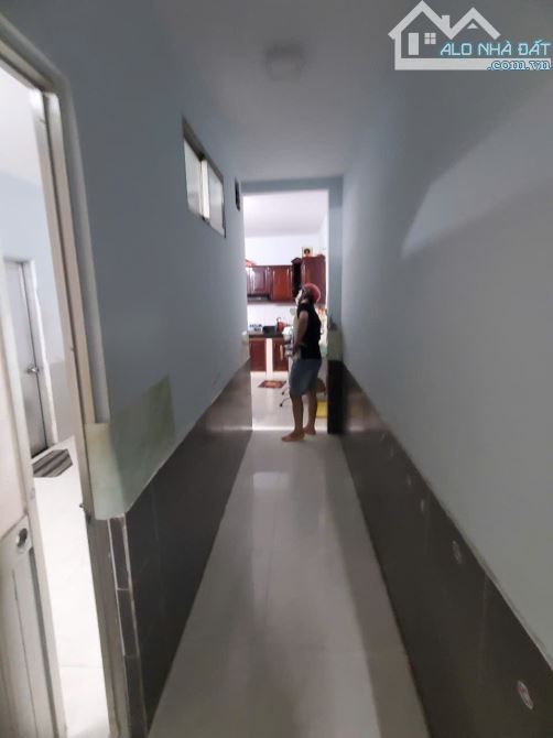 Giảm giá 2 tỷ. Bán gấp 2 căn nhà mặt tiền trước sau đường Huỳnh Tấn Phát. Giá 70tr/m2 - 11