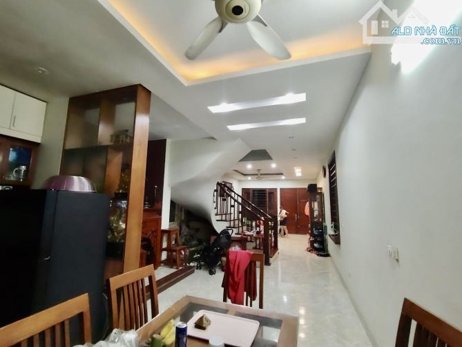 Bán nhà Ô Cách 106m 4 tầng, gần phố, oto đỗ cửa giá nhô 13 tỷ - 2