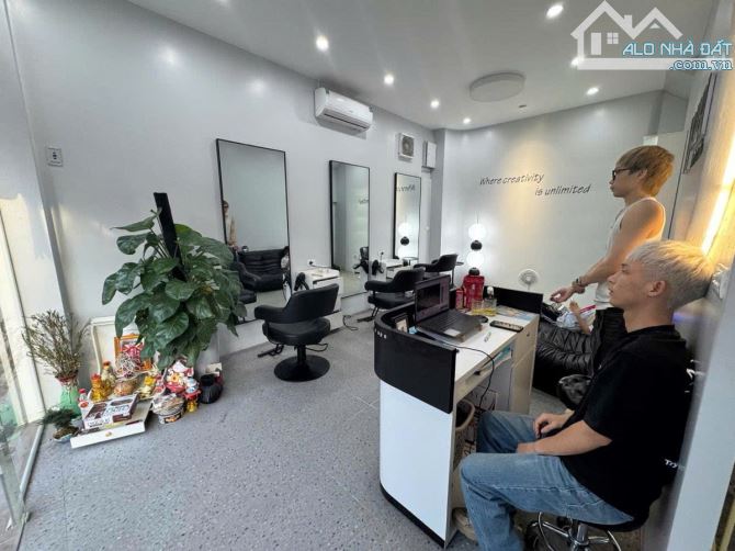 BÁN NHÀ MẶT PHỐ TAM KHƯƠNG, LÔ GÓC, VỈA HÈ, Ô TÔ TRÁNH , KINH DOANH, GIÁ 16.5TỶ - 1