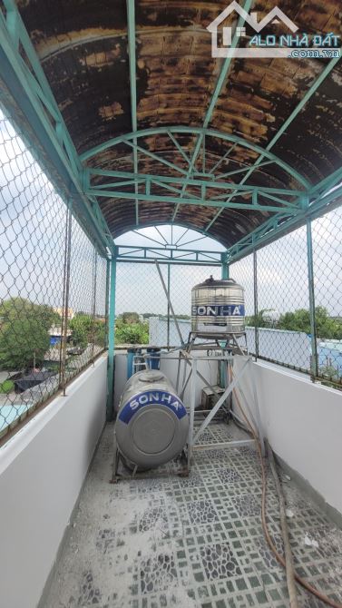 NHÀ MỚI XINH - HẺM OTO - SHR - 2.39TỶ - 1