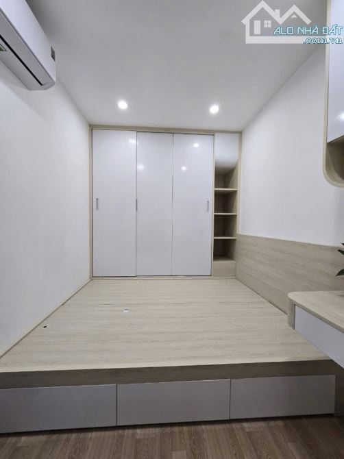 Tập thể Đống Đa gần Vincom Nguyễn Chí Thanh gần nhiều trường đại học - 1