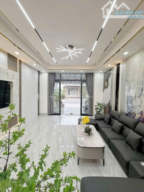 NHÀ SIÊU ĐẸP GIÁ 2 TỶ 650 ĐƯỜNG NGUYỄN KIỆM, PHÚ NHUẬN, SỔ HỒNG RIÊNG, DT 61,5M2 - 1
