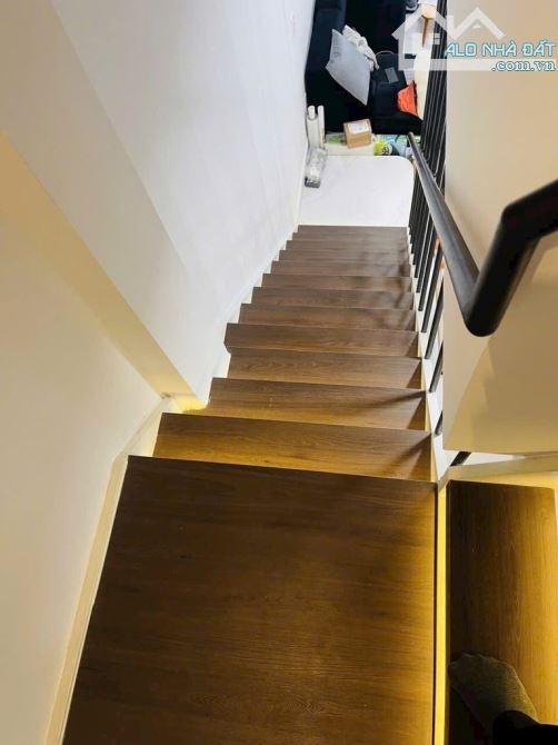 BÁN NHÀ 2 TẦNG HẺM Ô TÔ – ĐƯỜNG 379, SÁT LÊ VĂN VIỆT – TĂNG NHƠN PHÚ A, Q9 - 1