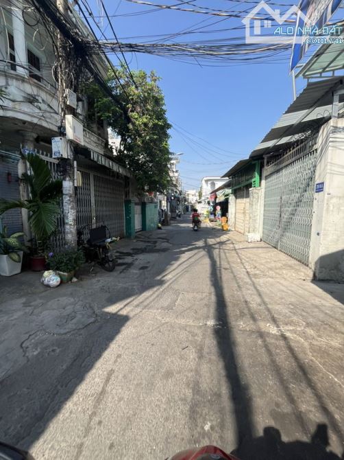 HẼM XE HƠI P10 TÂN BÌNH - SỔ RIÊNG HOÀN CÔNG ĐỦ - 1