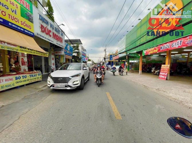 Cho Thuê Nhà 1 Trệt 4 Lầu P Tam Hiệp Mặt Tiền Đường Lý Văn Sâm - 1