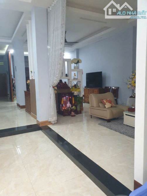 Bán nhà liền kề nội bộ Cao Lỗ Phường 4 Quận 8. Nhà vuông vức, dân cư đông đúc, an ninh gần - 1