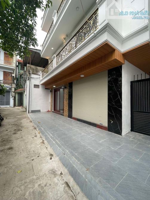 Siêu Phẩm! Chỉ 10 Tỷ , Bán Nhà Phú Thượng, Tây Hồ - Gần Đường Đôi - Gara Ô tô - 7 Tầng - 1