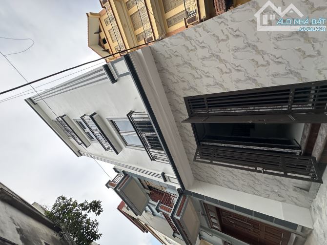 CHÍNH CHỦ BÁN NHÀ LÔ GÓC – 55M2 NHỈNH 6 TỶ – 50M RA Ô TÔ TRÁNH - PHÚ LƯƠNG ,HÀ ĐÔNG - 1
