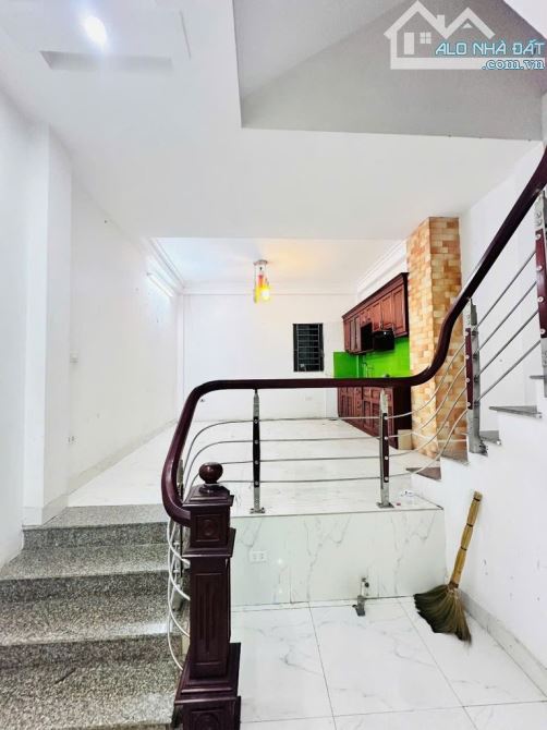 Bán nhà Mỹ Đình, dt50m, dân xây, 2 thoáng trước sau, gần ô tô. - 1