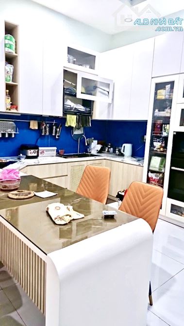 DOUBLE 2 CĂN PHƯỚC LONG B - NHÀ 4 TẦNG 5PN 5 WC - 5x17 86m2 DTS HƠN 300M2 - 1