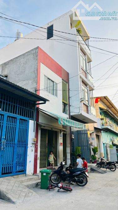 🏘️NHÀ BÌNH TÂN - HƯƠNG LỘ 2 - HẺM OTO ĐỔ CỬA - 81M - 2 TẦNG - DÒNG TIỀN MỖI THÁNG 12TR  - - 1