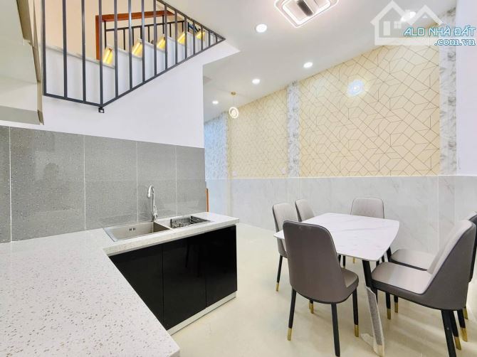 Nhà thiết kế hiện đại trung tâm Gò Vấp full nội thất - 1