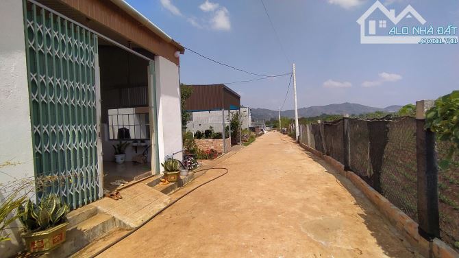 Bán đất liên hiệp dt 5x20m tc75m2 giá 750tr cách sân bay 15 phút - 1