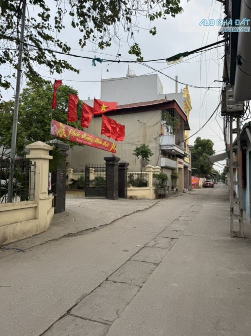 40m2 đất Vạn 3 thanh trì, sổ đỏ, lô góc, đường 3m - 1