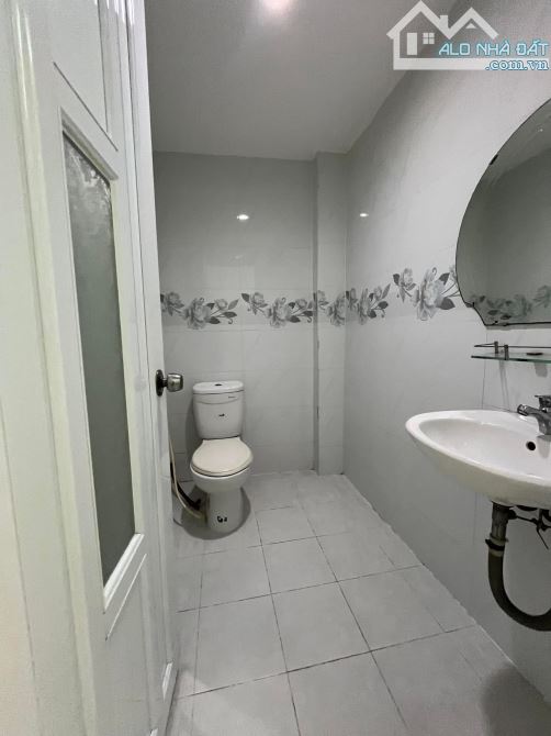Lý Thánh Tông 90m2 ngang bề thế 5M 3PN chỉ 5.5🧄 TLCC - 1