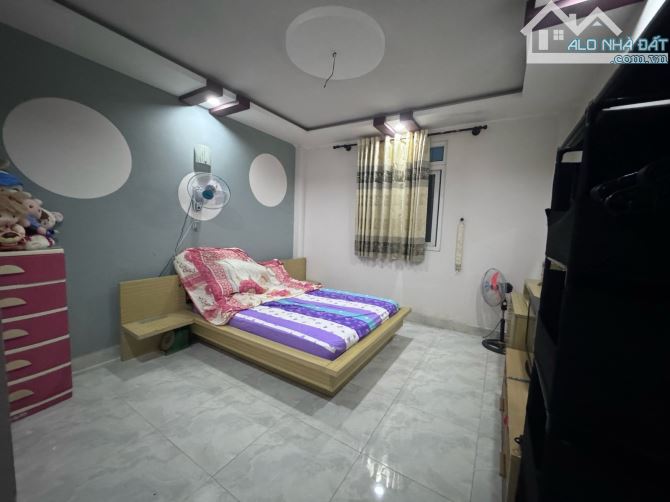 Cần bán nhà hẻm ôtô 16 chỗ, ngay chợ Rạch Ông, sổ vuông, không lộ giới không qut hoạch - 2