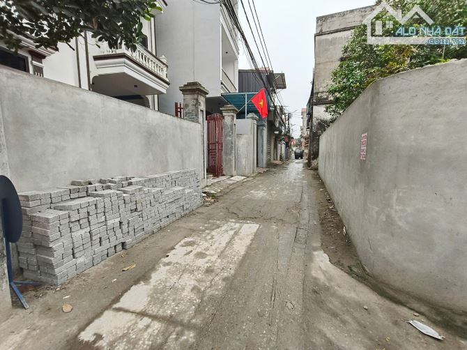 02 LÔ ĐẤT ĐẸP GIÁ F0 CỔ LOA 64M 30M RA HỒ ĐIỀU HÒA + NHÀ VĂN HÓA - 2